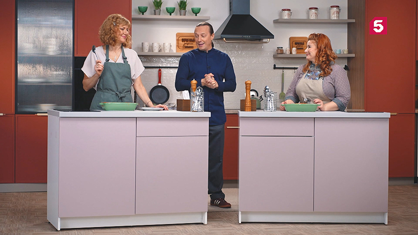 Гости выпуска: Елена Бирюкова и Юлия Куварзина