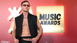 «Не порти праздник»: Олег Майами послал зрителя на концерте в Абрау-Дюрсо