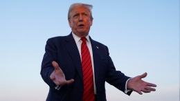 В Великобритании указали на странное поведение Трампа