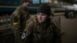 Женщины — да, нацисты — нет: ТЦК обязал женщин-медиков встать на учет