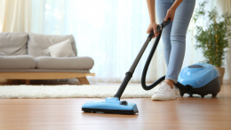 Чистое преступление: что грозит жителям многоквартирных домов за уборку вечером