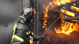 Пожар на ж/д станции начался в Волгоградской области после атаки БПЛА