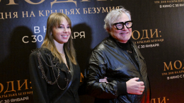 По пути Аршавиных и Асмус с Харламовым: подробности развода семейства Дибровых