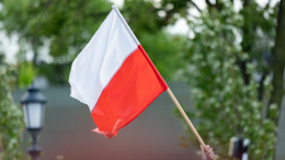 По больному: украинские нацисты осквернили памятник жертвам волынской резни