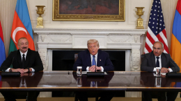 Алиев и Пашинян предложили выдвинуть Трампа на Нобелевскую премию мира