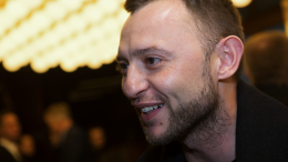 «Сам бы послушал»: Рома Зверь назвал свою любимую песню