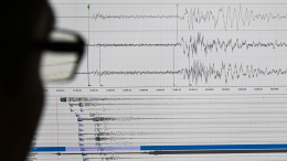 В Турции после сильного землетрясения обрушилось более десяти зданий