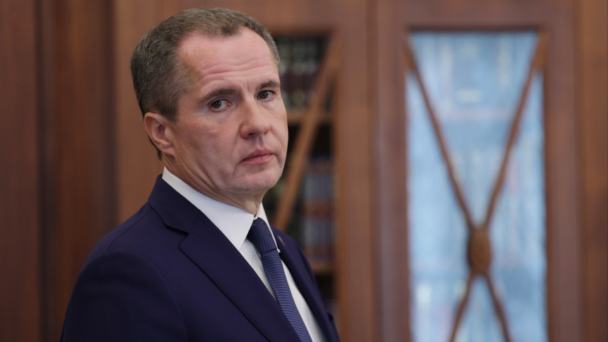 Гладков предложил чиновнику сменить профессию из-за отказа ехать в приграничье