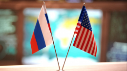 Экс-помощник Буша-младшего Грэм: лишних людей на переговорах Путина и Трампа не будет