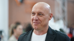 СБУ объявила в розыск депутата и певца Дениса Майданова