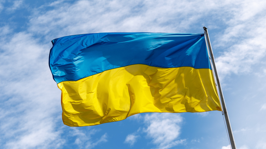 Польша депортирует украинцев за флага ОУН-УПА* на концерте Макса Коржа