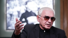 Режиссер Карен Шахназаров составил список из 100 фильмов для изучения в школах