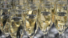 Вдохновить, напомнить, почтить: какие праздники отмечают 13 августа