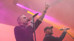 «На завод»: музыканты группы 25/17 дали советы начинающим артистам