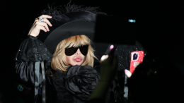 «Я его крестная»: Яна Рудковская рассказала, что ее связывает с Сергеем Зверевым