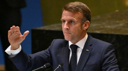 Макрон: Украина может признать факт потери территорий военным путем
