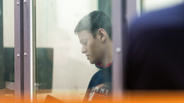 Певца Шарлота перевели в колонию общего режима