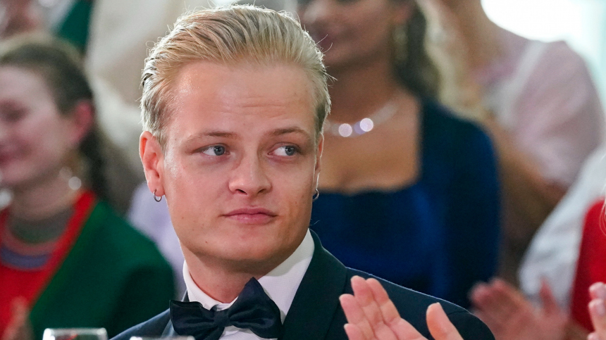 Сына кронпринцессы Норвегии обвинили в четырех изнасилованиях