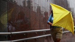 Лето, прощай? В какие дни недели в Москве будет больше всего дождя