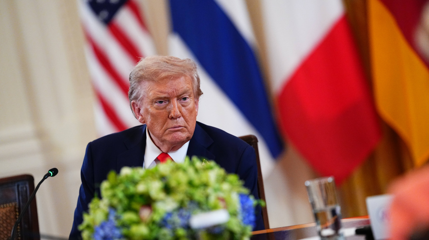 Трамп надеется провести встречу Путина и Зеленского до конца августа