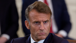 Макрон предложил Женеву в качестве места встречи Путина и Зеленского