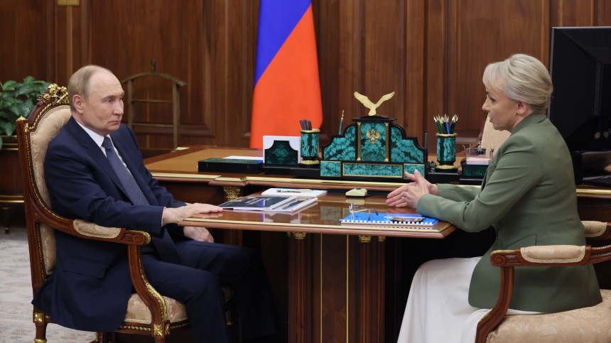 Путин и врио главы ЕАО Костюк обсудили проект поддержки ветеранов СВО «Доблесть Хигана»