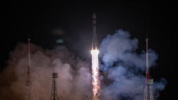 Огненная полоса в небе: уральцы стали свидетелями пролета ракеты «Союз-2.1Б»