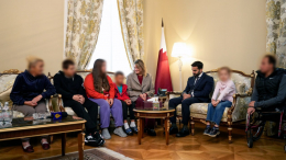 РФ при посредничестве Катара передала трех украинских детей их семьям