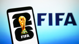 Футболиста Мостового поздравил с днем рождения президент ФИФА Инфантино