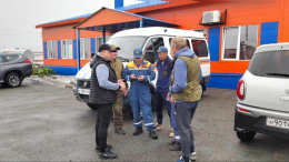 Группа из 16 человек занимается поисками пропавших на Курилах туристов