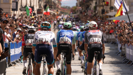 Юный испанский велогонщик погиб в массовом завале на гонке