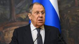 Лавров призвал Киев уважать решения жителей Крыма и Донбасса