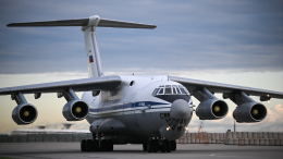 В Подмосковье приземлился самолет с вернувшимися из украинского плена бойцами РФ