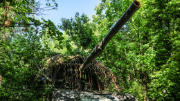 Танки Т-72Б3М сравняли с землей укрытие ВСУ. Лучшее видео из зоны СВО