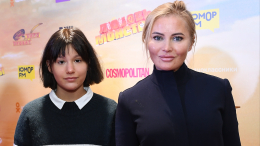 «Оказалась рабом»: Дана Борисова ухаживает за дочерью после пластики