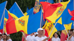 Молдаване в России требуют открыть больше избирательных участков