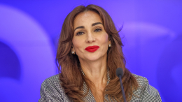 С кольцом у Эйфелевой башни: Анфиса Чехова выходит замуж