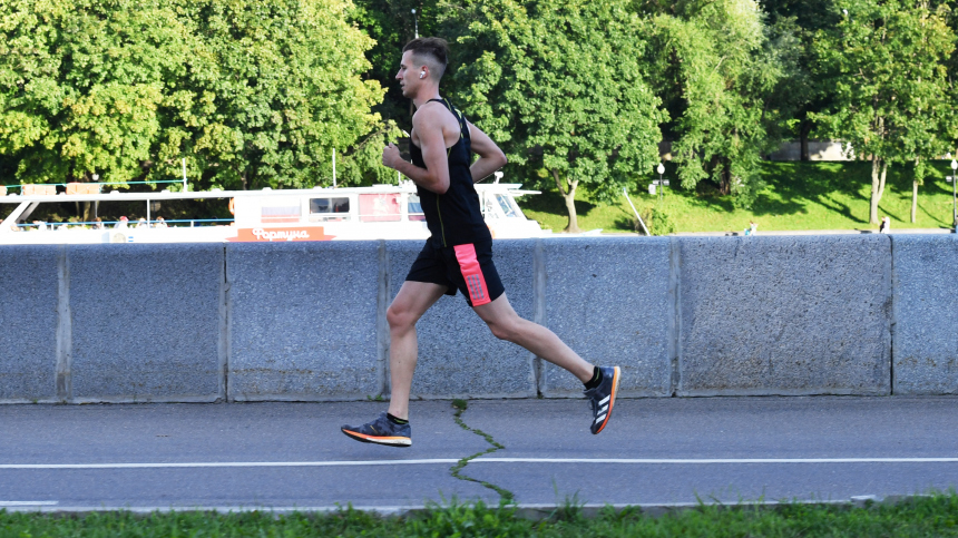 В России предложили давать бонусы за отказ от курения и алкоголя