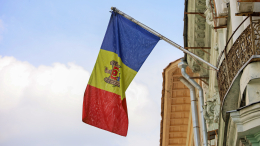 Перебьетесь: власти Молдавии открыли всего два избирательных участка в РФ