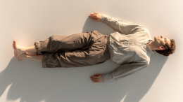 Работать нельзя отдыхать: в России разгорелись споры о праве на безделье