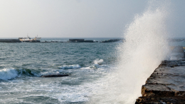 Мощный ураган надвигается на Камчатку