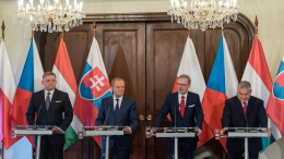 Расхождение интересов: Польша отдаляется от «Вышеградской четверки»