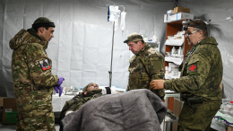 «Приходится лечить все»: военные медики о помощи бойцам ВС РФ в зоне спецоперации