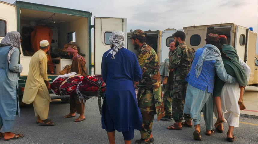 В Афганистане в результате землетрясения погибли как минимум 250 человек