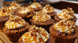 «Можно придумать что-то интересное»: какие десерты делаются с пивом