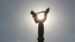 Захарова: коррупция на Украине дикая, первобытная и тотальная