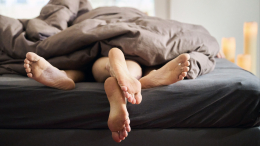 «Это не синхронное плавание»: сексолог развеяла мифы об интимной жизни