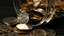 Путин: уровень бедности в РФ сократился с 11,3% до 7,2%