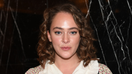 Актрису Аглаю Тарасову задержали в Домодедово с наркотиками