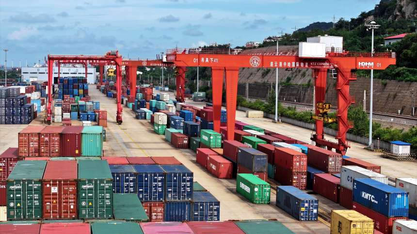 Калашников сообщил о росте товарооборота между КНР и Дальним Востоком в 2,5 раза